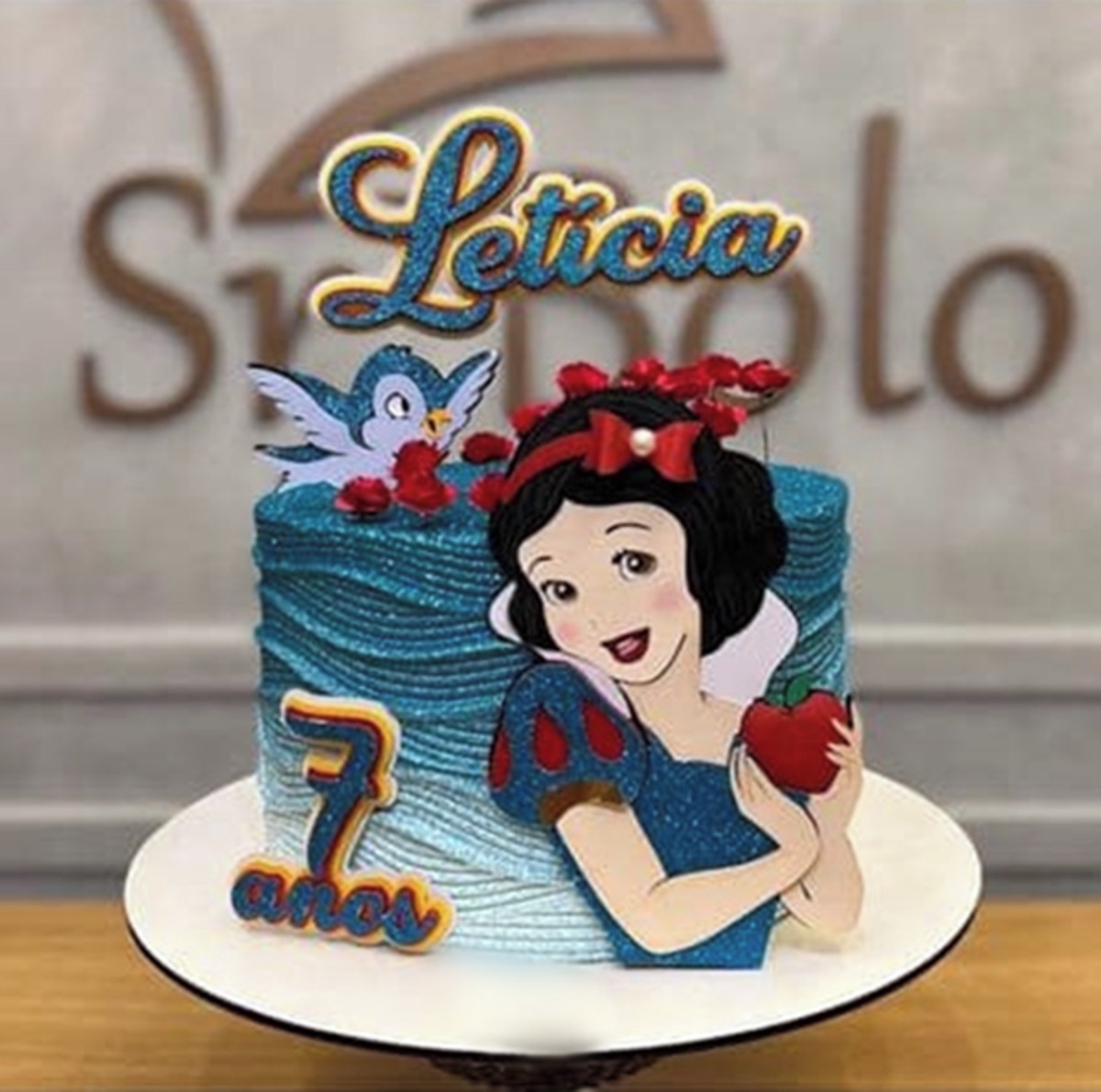 Arquivo de corte topo bolo Branca de Neve camadas