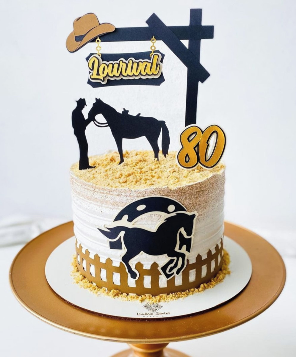 Arquivo de Corte Topo de Bolo Cavalo Cerca Camadas