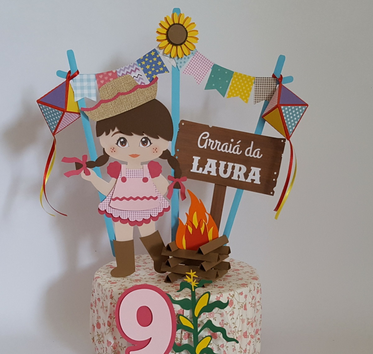 Arquivo de corte Topo de Bolo menina Junino camadas-studio