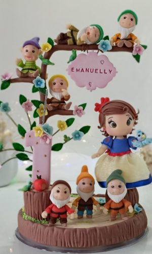 Vela Topo de Bolo Branca de Neve em Biscuit