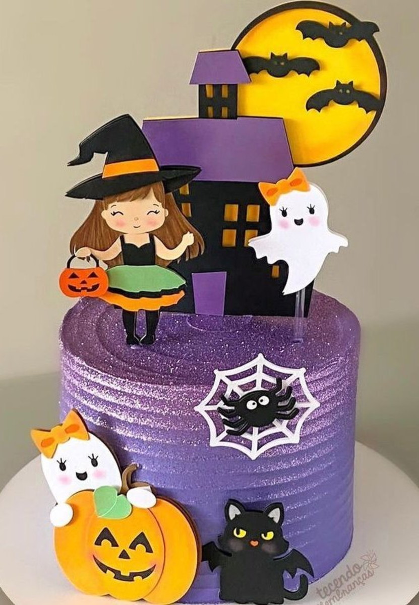 Topo de Bolo Halloween Menina