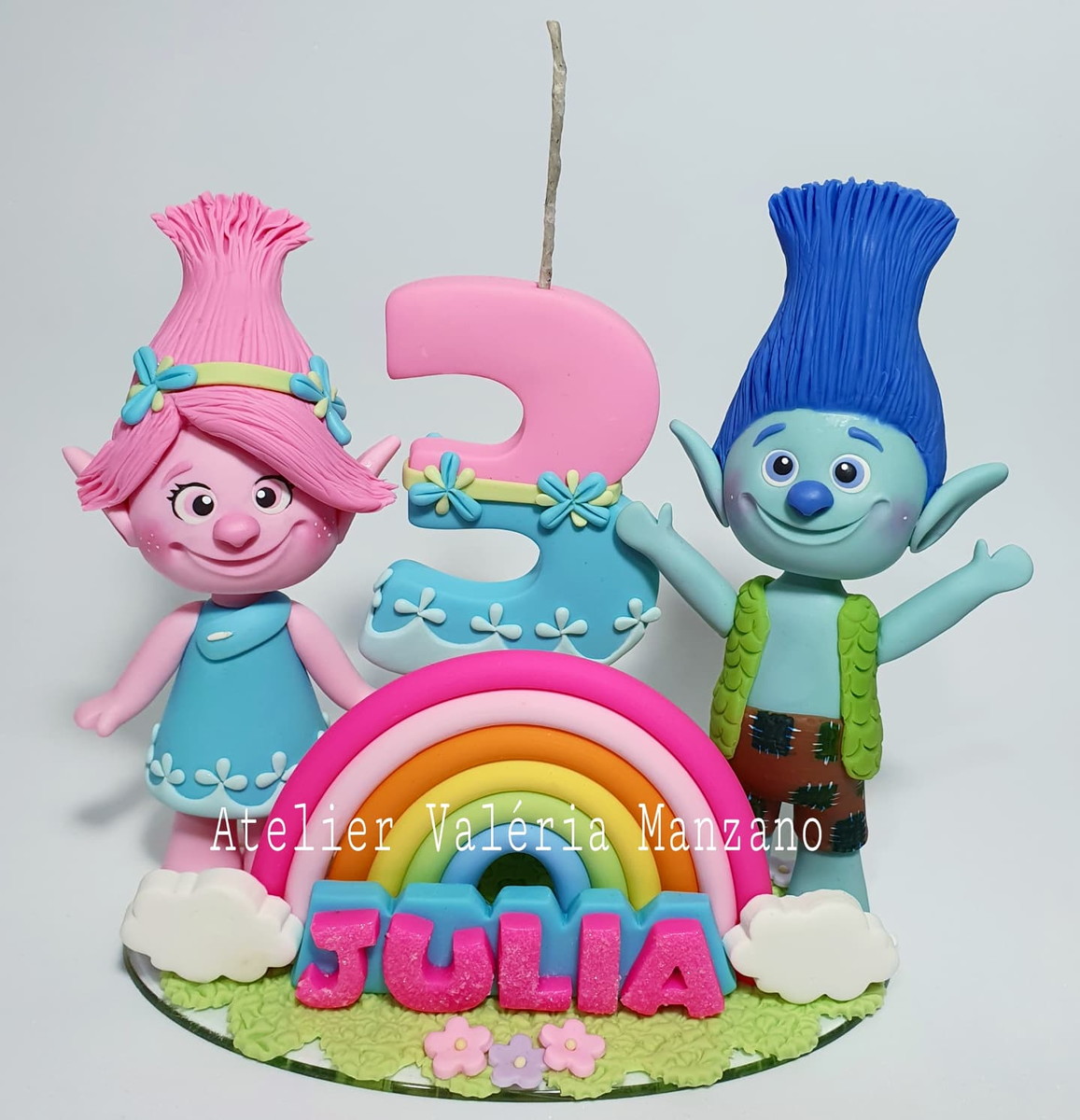 TOPO DE BOLO TROLLS - Imagem 4