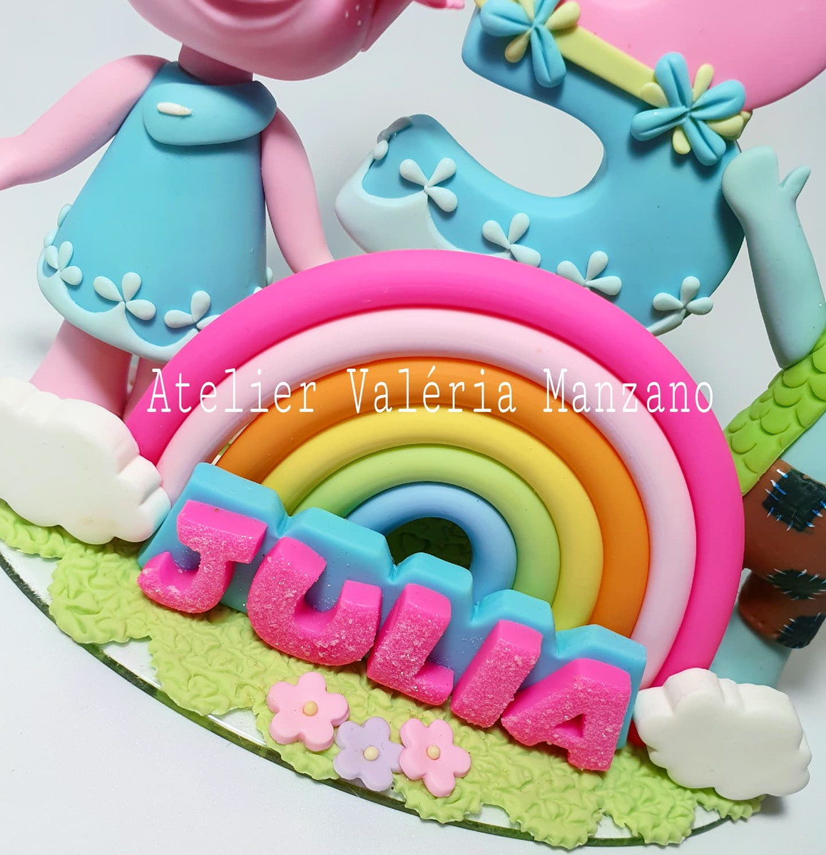 TOPO DE BOLO TROLLS - Imagem 5