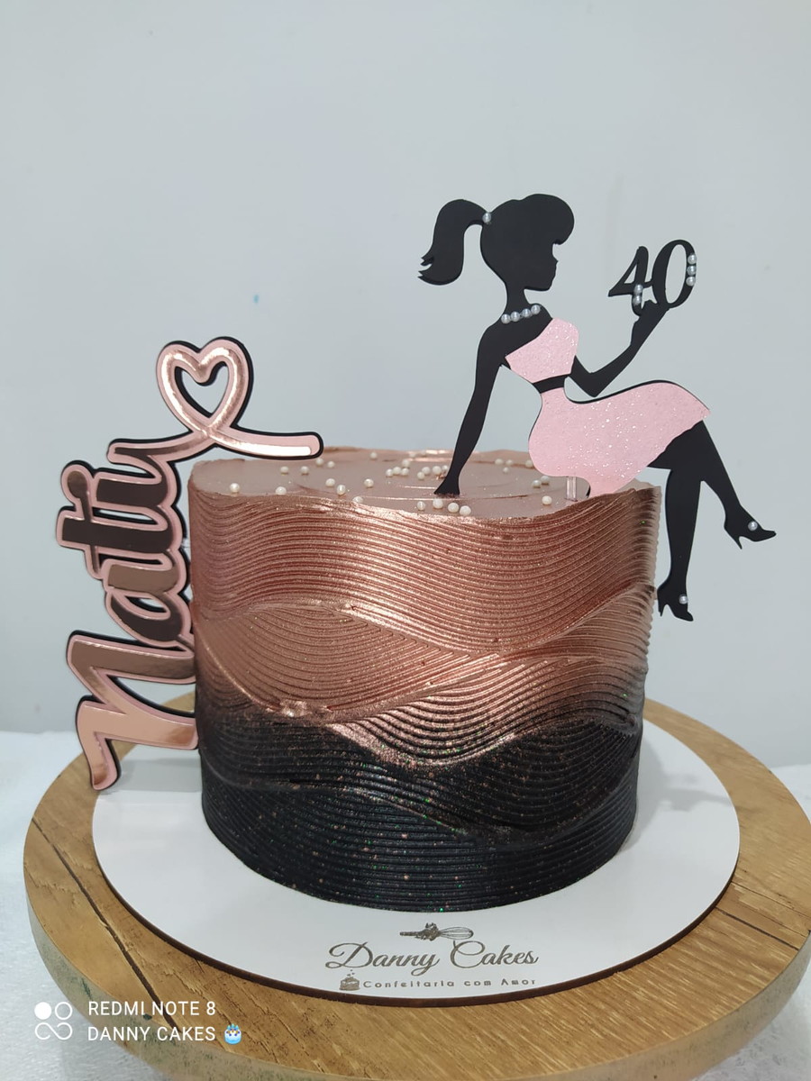 Arquivo de Corte Topo de Bolo Mulher