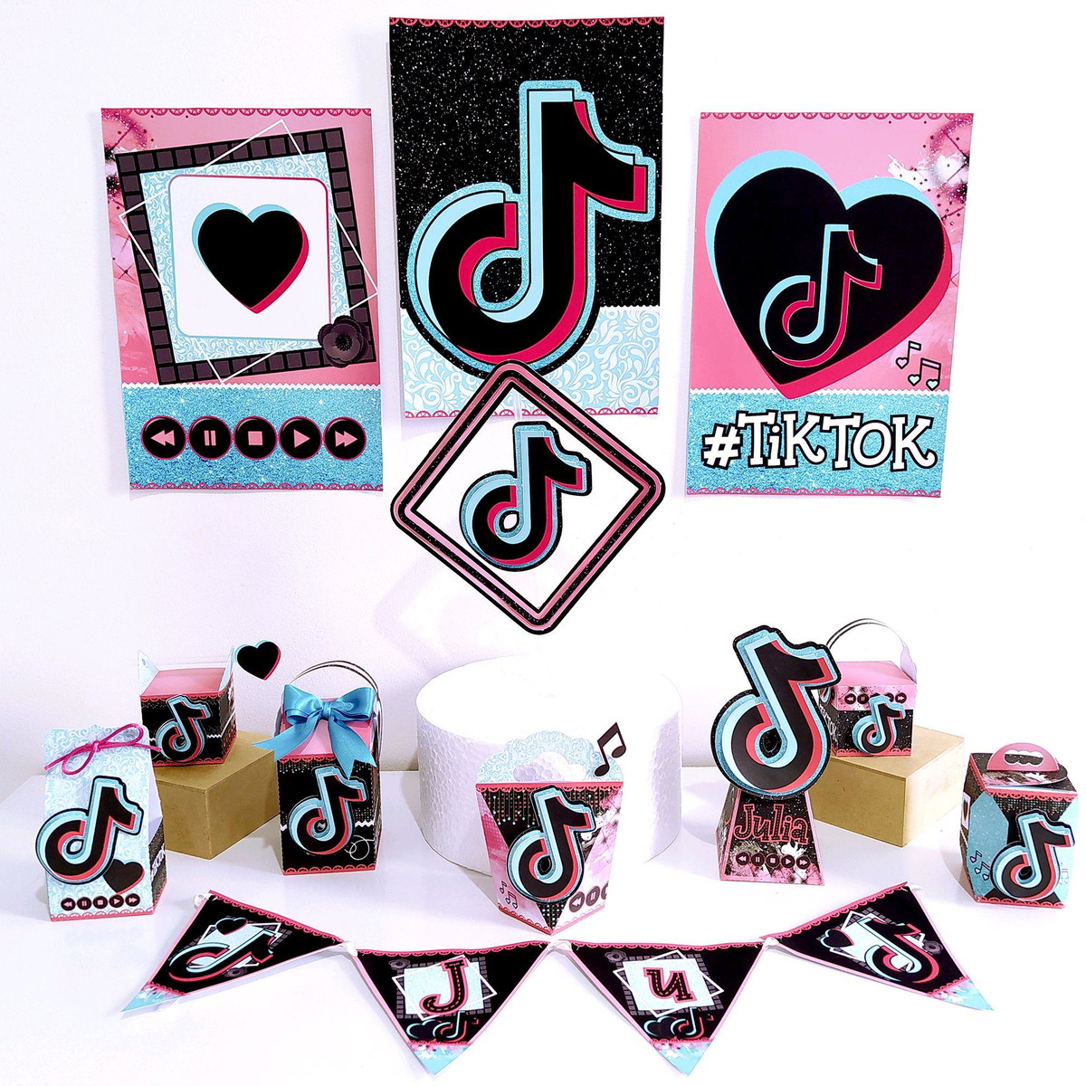 ARQUIVO DE CORTE KIT TIK TOK (#7802) - PDF E STUDIO