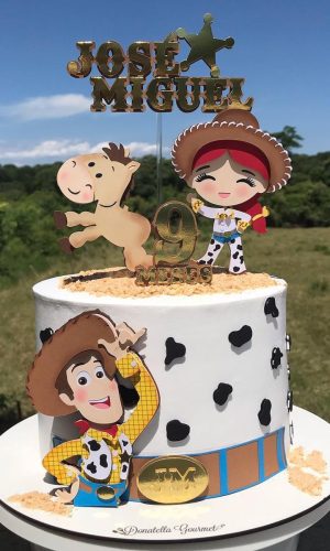 Arquivo de Corte: Topo de Bolo Toy Story Cute 008