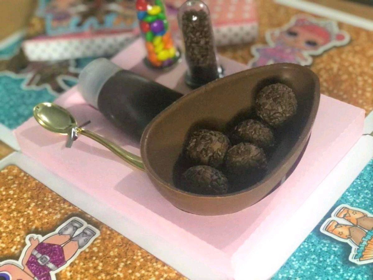 ARQUIVO DE PASCOA CAIXA MINI CONFEITEIRO EXPLOSAO LOL #3565 - Imagem 3