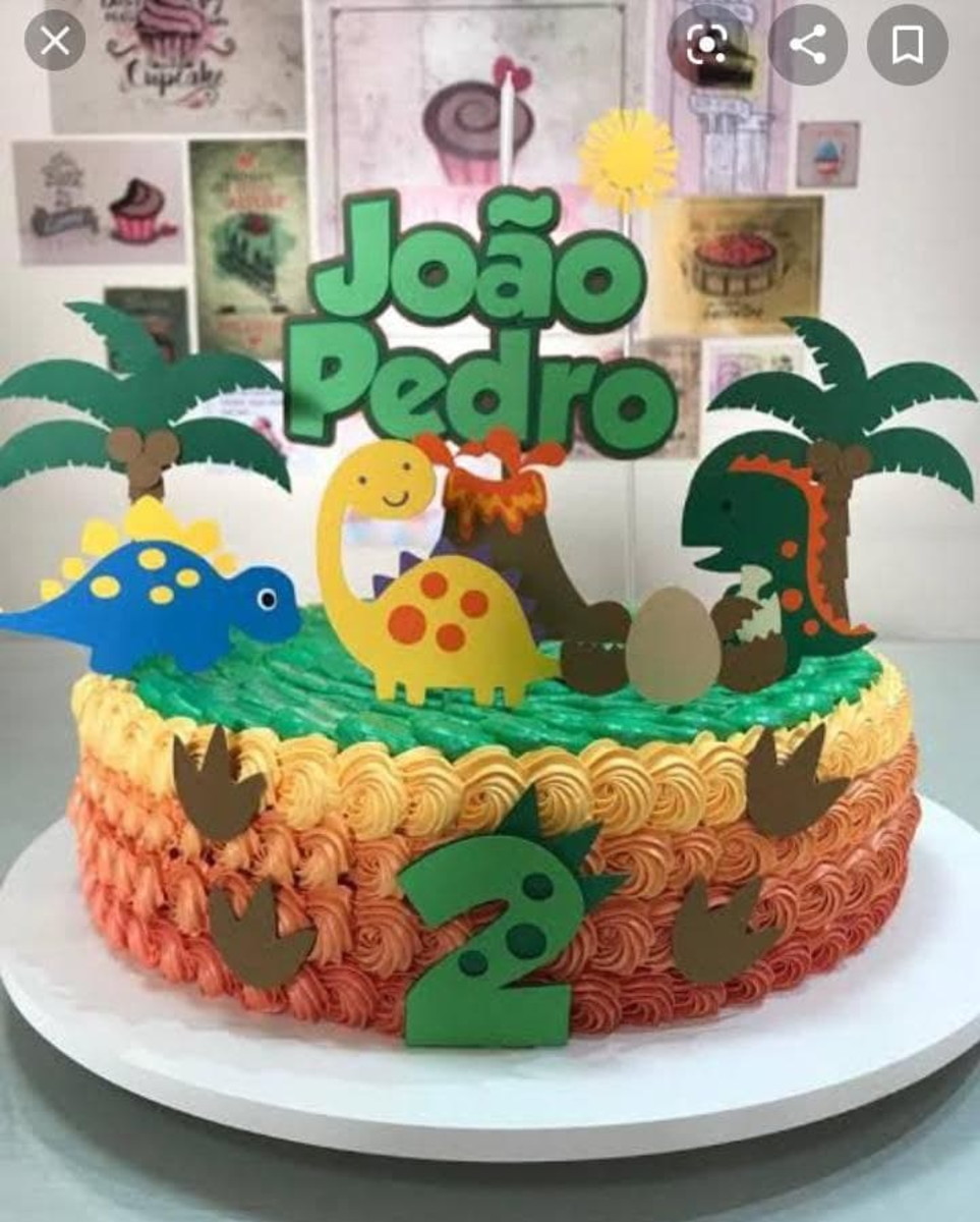 Topo de Bolo Dinossauro